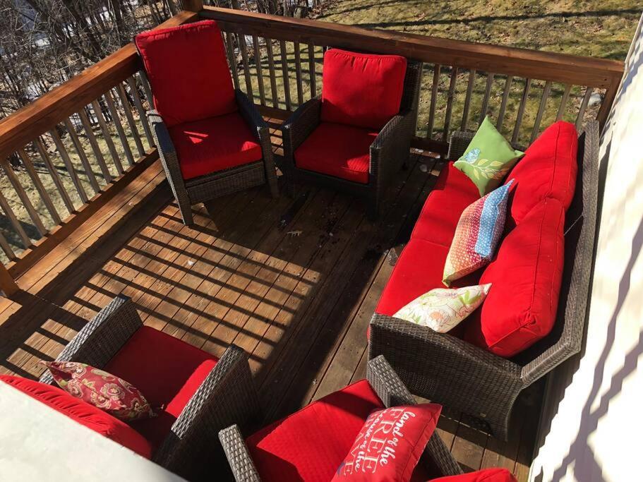 Fun & Fabulous Getaway Villa Gilford Bagian luar foto